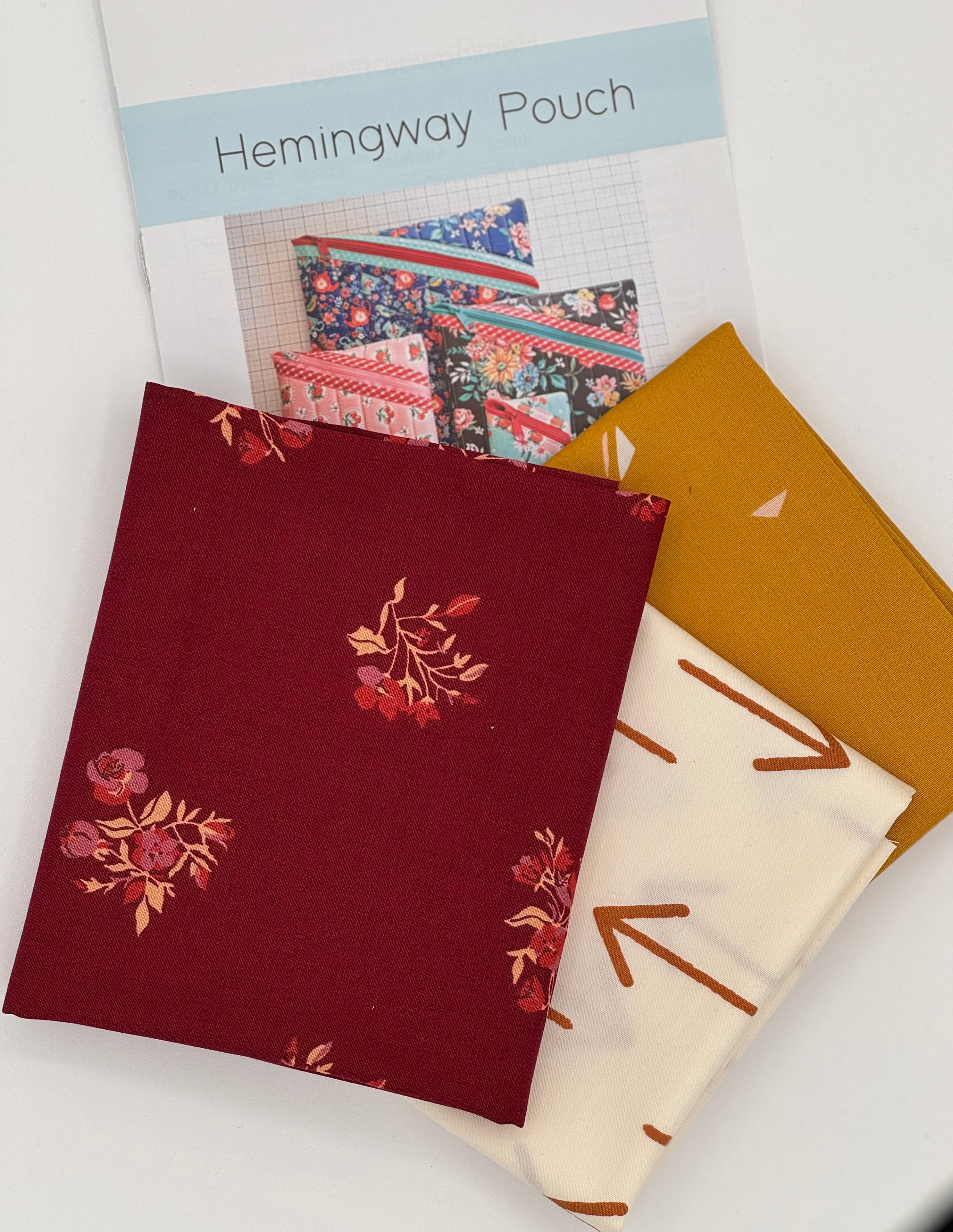 Heming Pouch Hemingway Pouch Kit- Burgeon Flora – Golden Girls Fabric Company